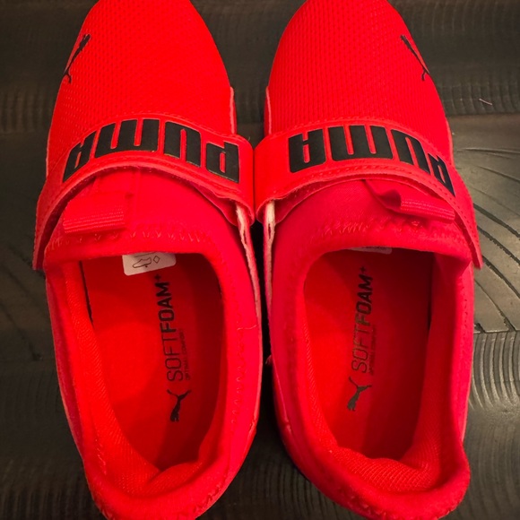 Puma Kids Vibrant Red Sneakers - Picture 1 of 5
